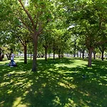Cavour Living